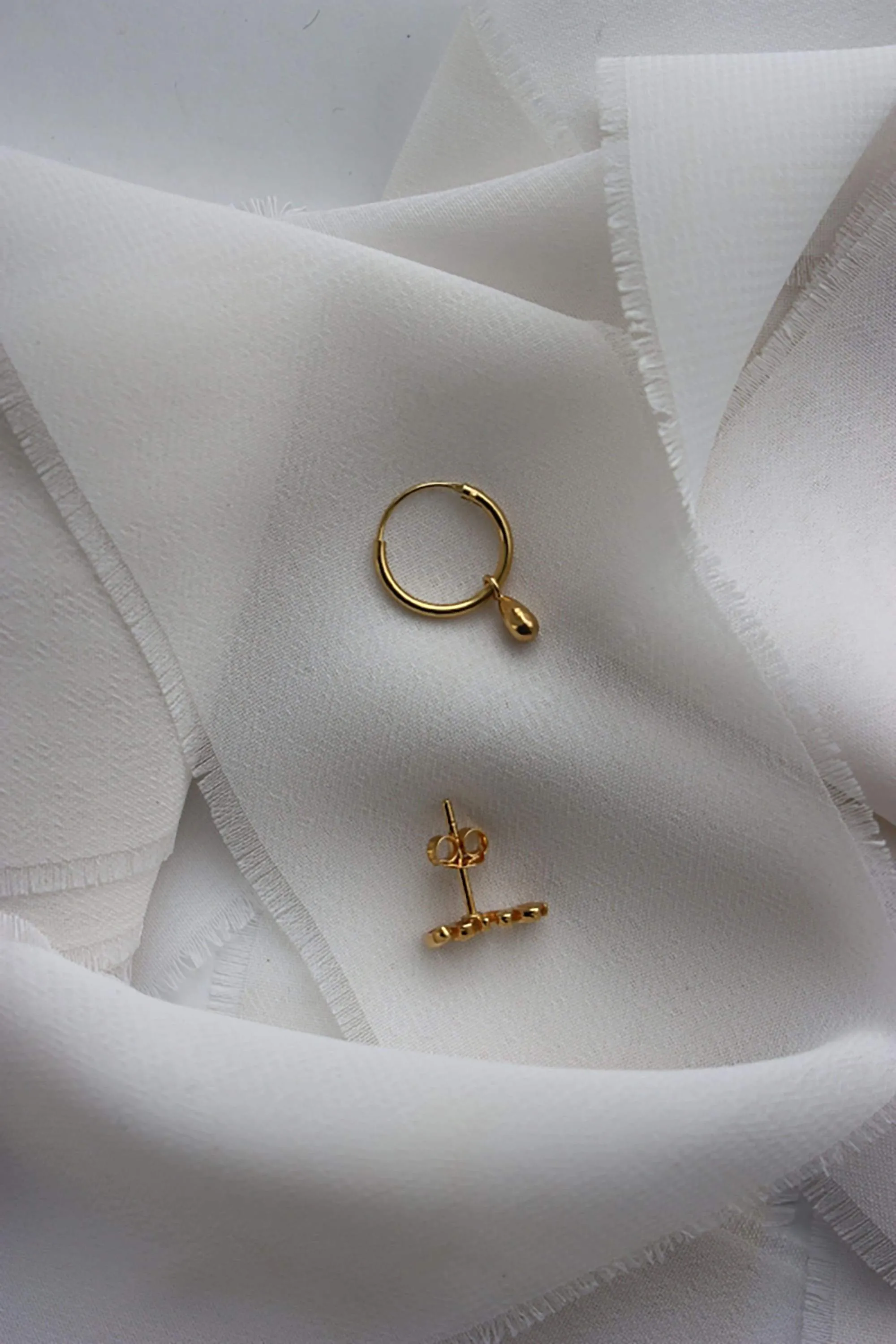 baby drop earring hoop gold <br> by Neinties