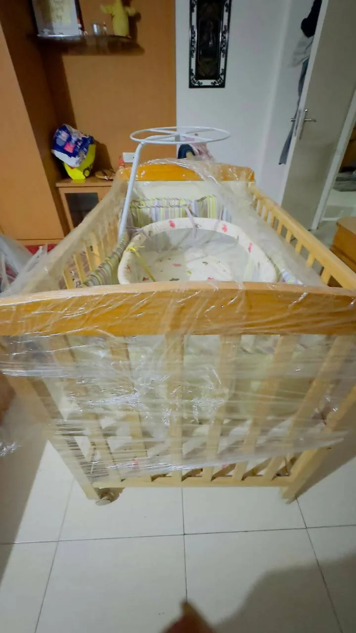 BABYHUG Kelly Wooden Cot With Detachable Bassinet & Mosquito Net - Natural, Dimensions: L116×W68×H88 cm