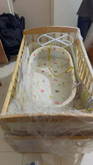 BABYHUG Kelly Wooden Cot With Detachable Bassinet & Mosquito Net - Natural, Dimensions: L116×W68×H88 cm