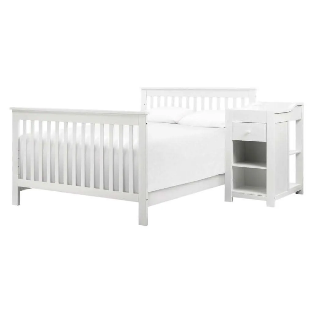 DaVinci Piedmont 4-in-1 Crib and Changer Combo