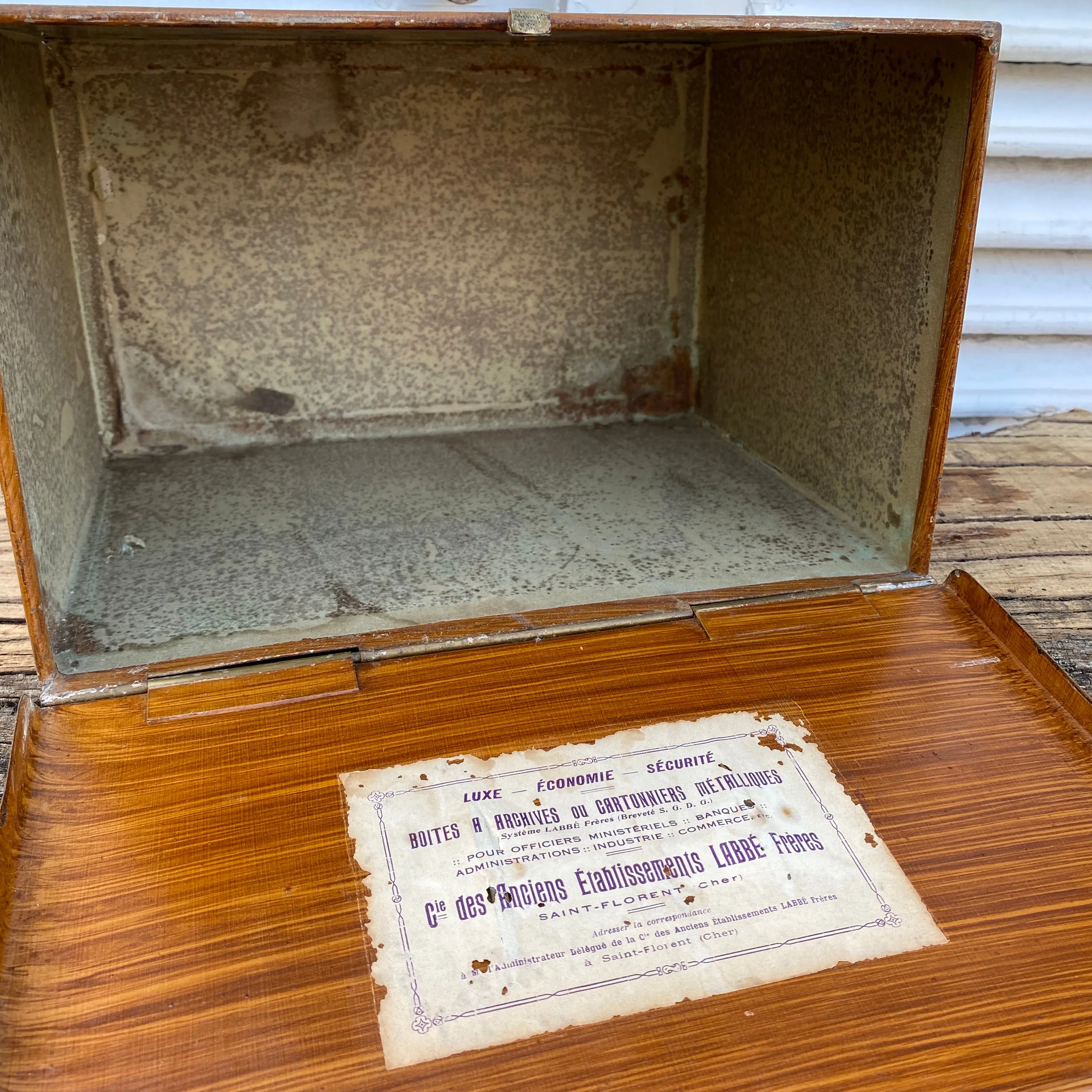 French tin boxes