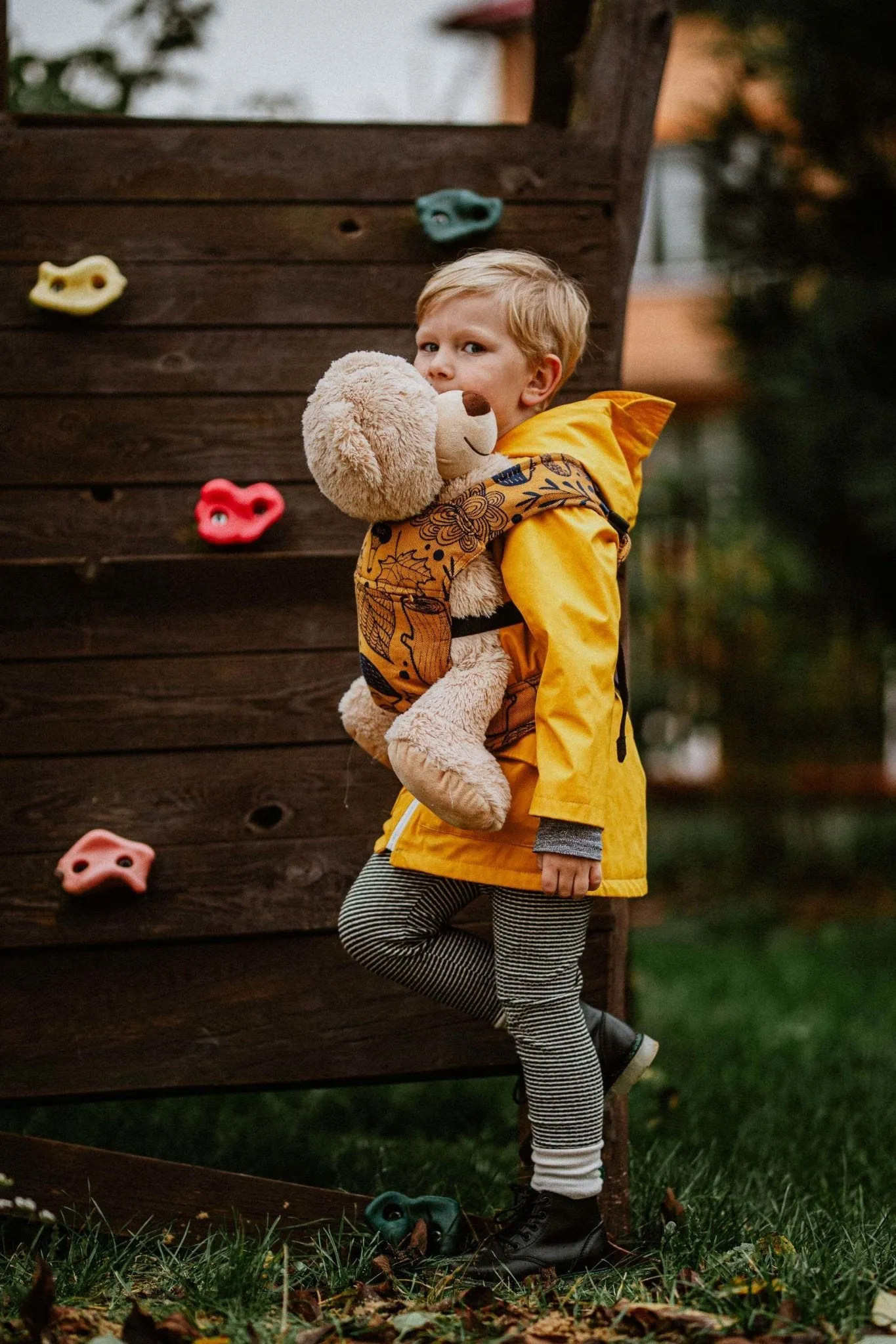 LennyLamb Doll Carrier Under The Leaves Golden Autumn
