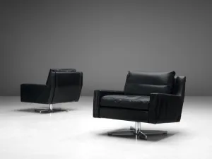 Pair of Swivel Lounge Chairs in Black Leather and Metal