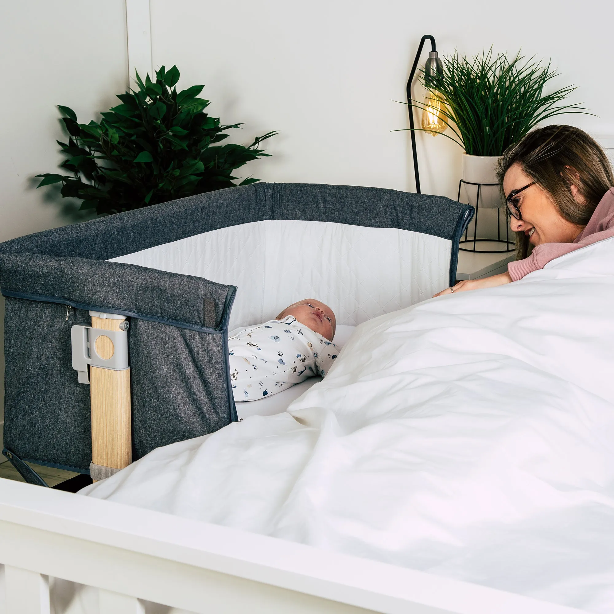 Red Kite Una Bedside Crib Grey