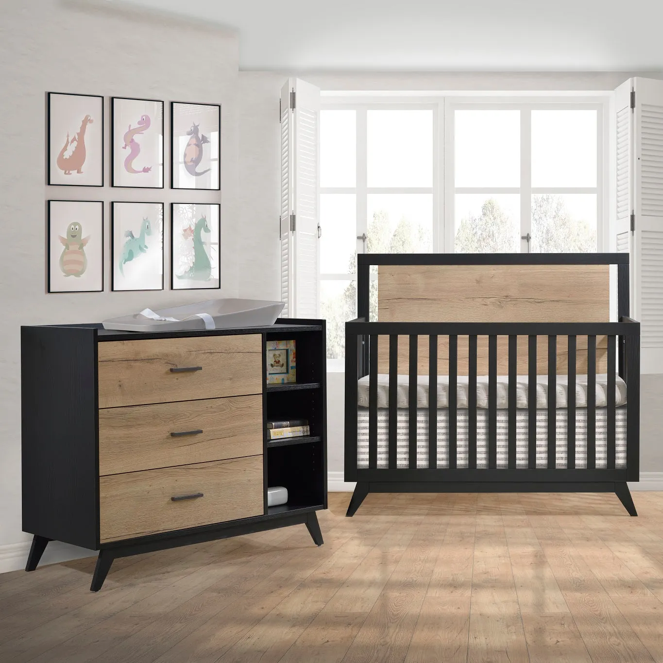 Tulip Sissi Crib-to-Double and Combo Dresser Set